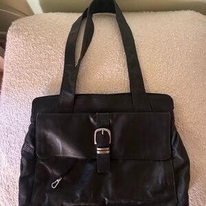 Elegant Black Leather Men's Bag